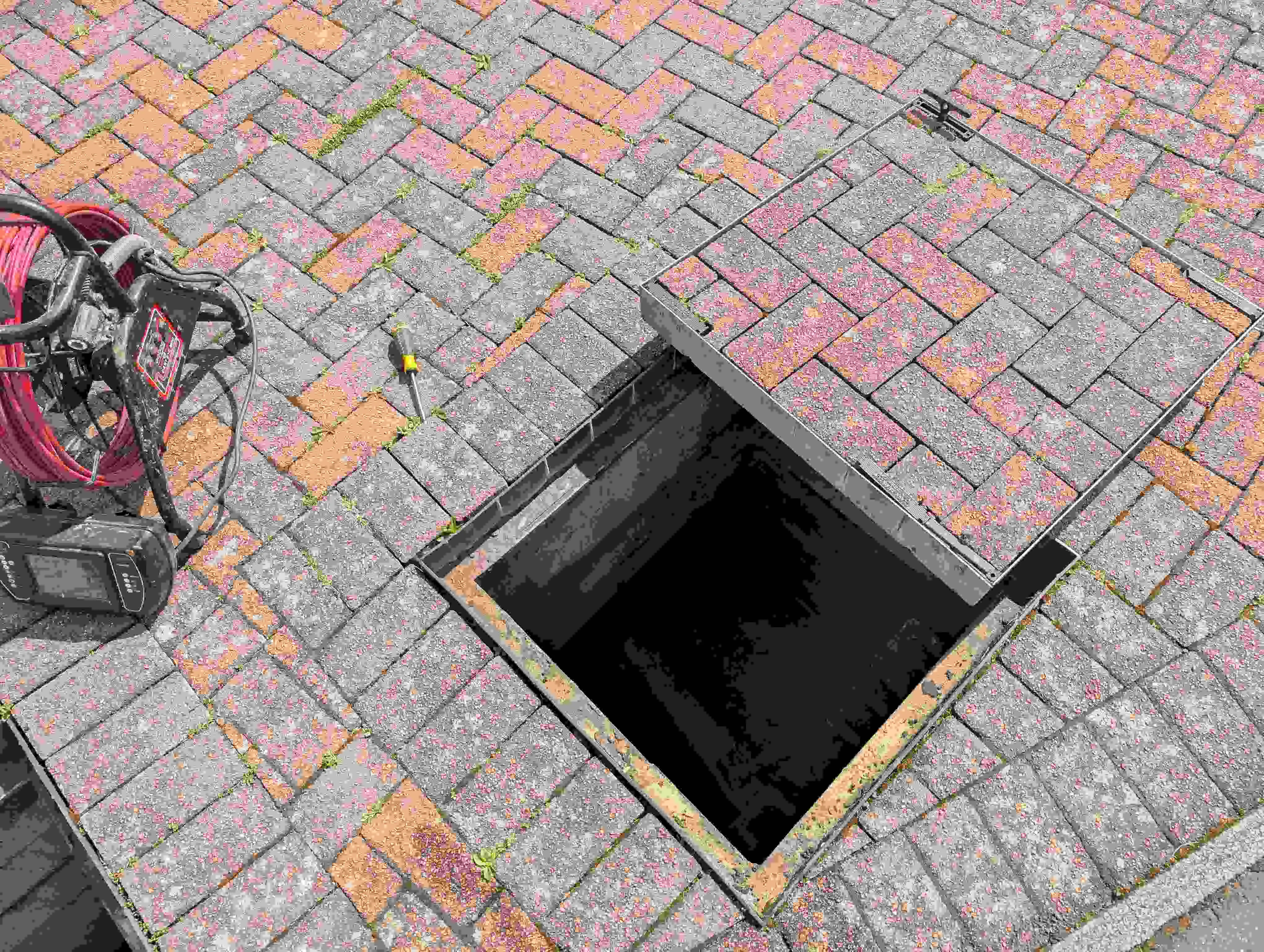 Drain4Sure Service Van